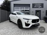 Maserati Levante Pano AppleCarplay SHZ Tempo - Maserati Gebrauchtwagen in Hamburg