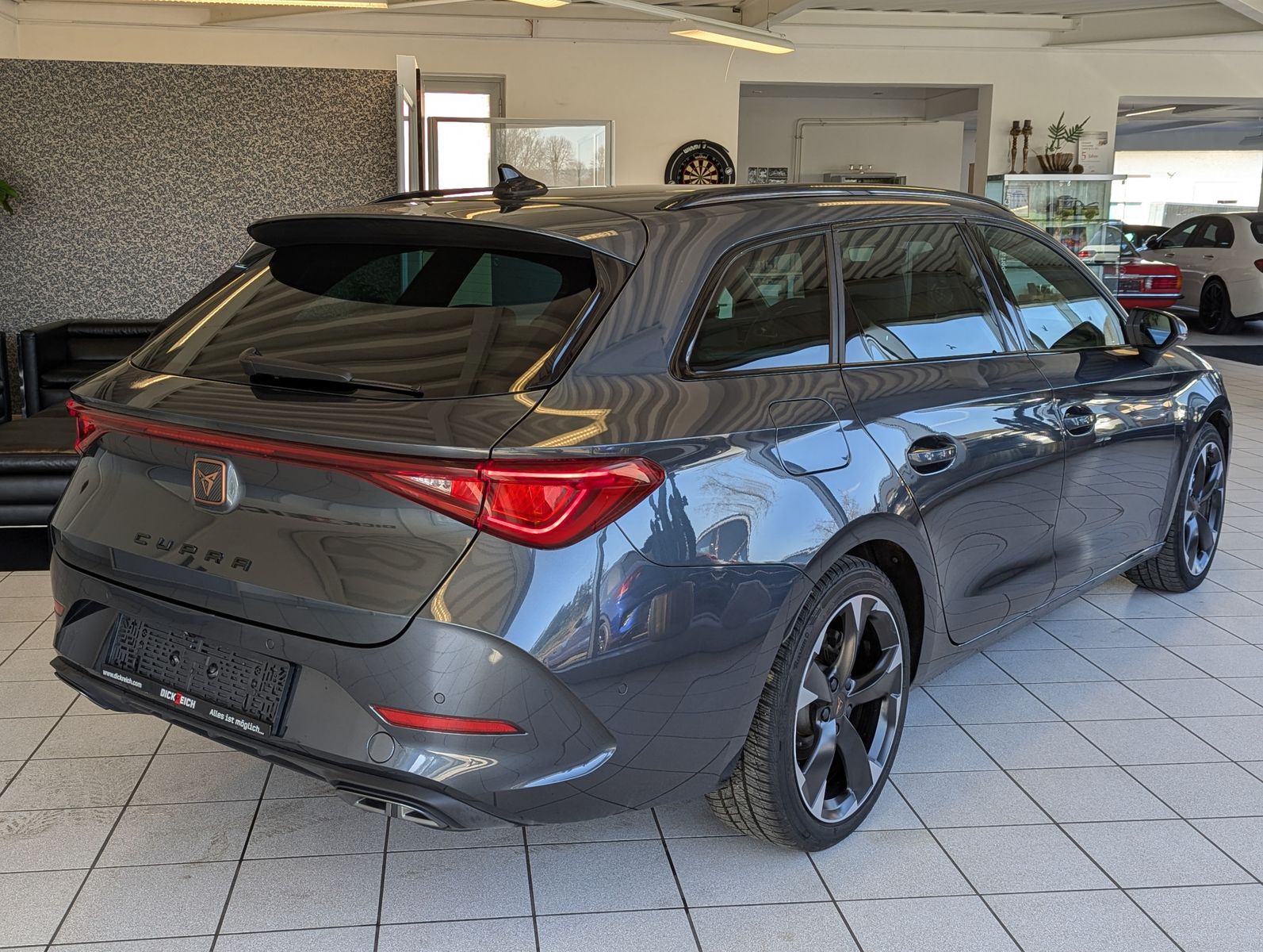Fahrzeugabbildung CUPRA Leon 1.5eTSI DSG Matrix Cam Vision+ el. Heck AHK