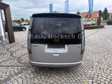 Hyundai Staria 2.2 CRDi Signature Automatik 4WD - Hyundai mit Diesel-Antrieb: Automatik