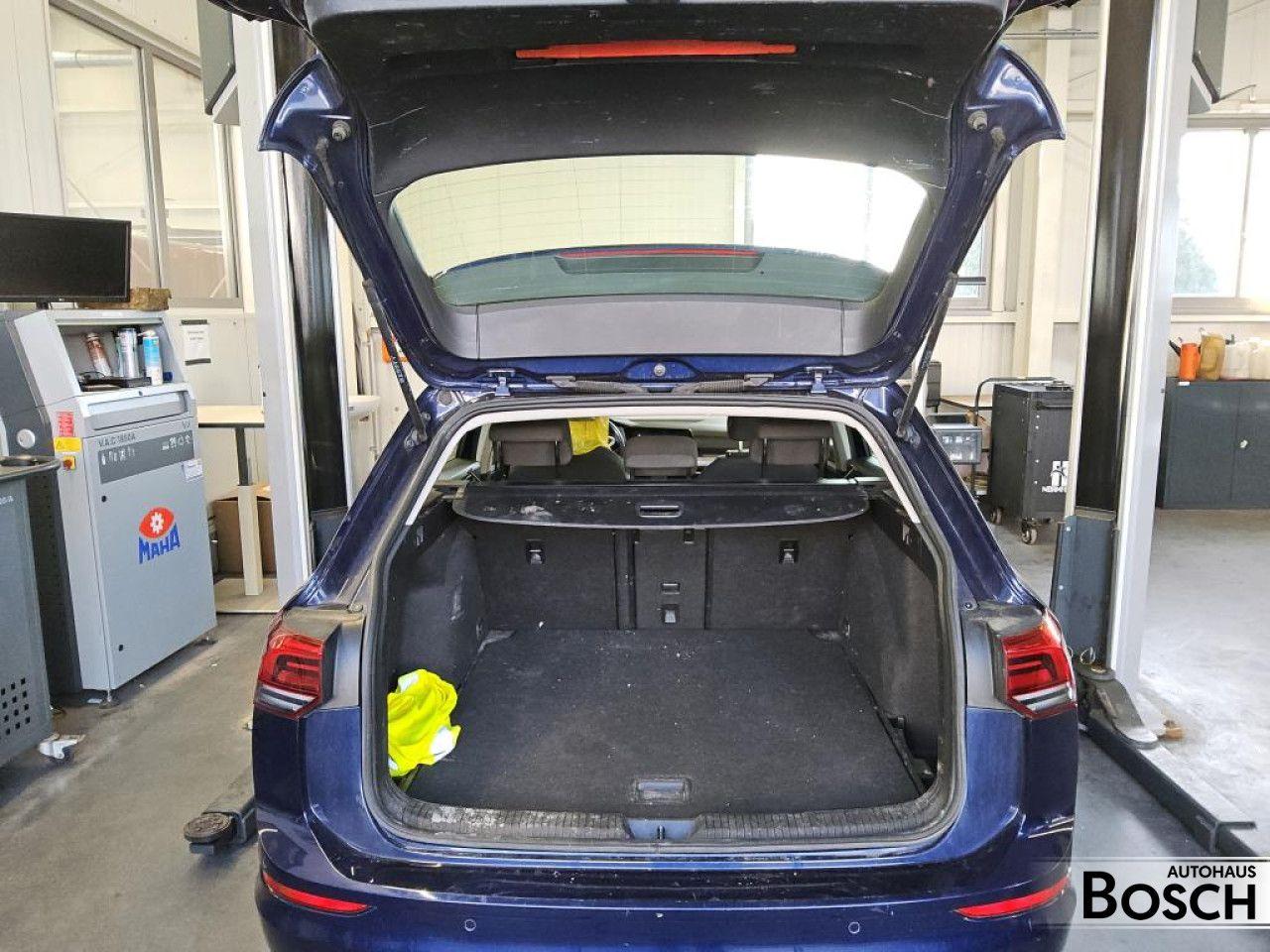 Volkswagen Golf VIII Variant 1.0 TSI Life 1,99% Navi SHZ, миниатюра 10