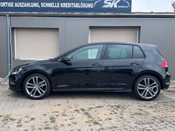 Volkswagen Golf - 2
