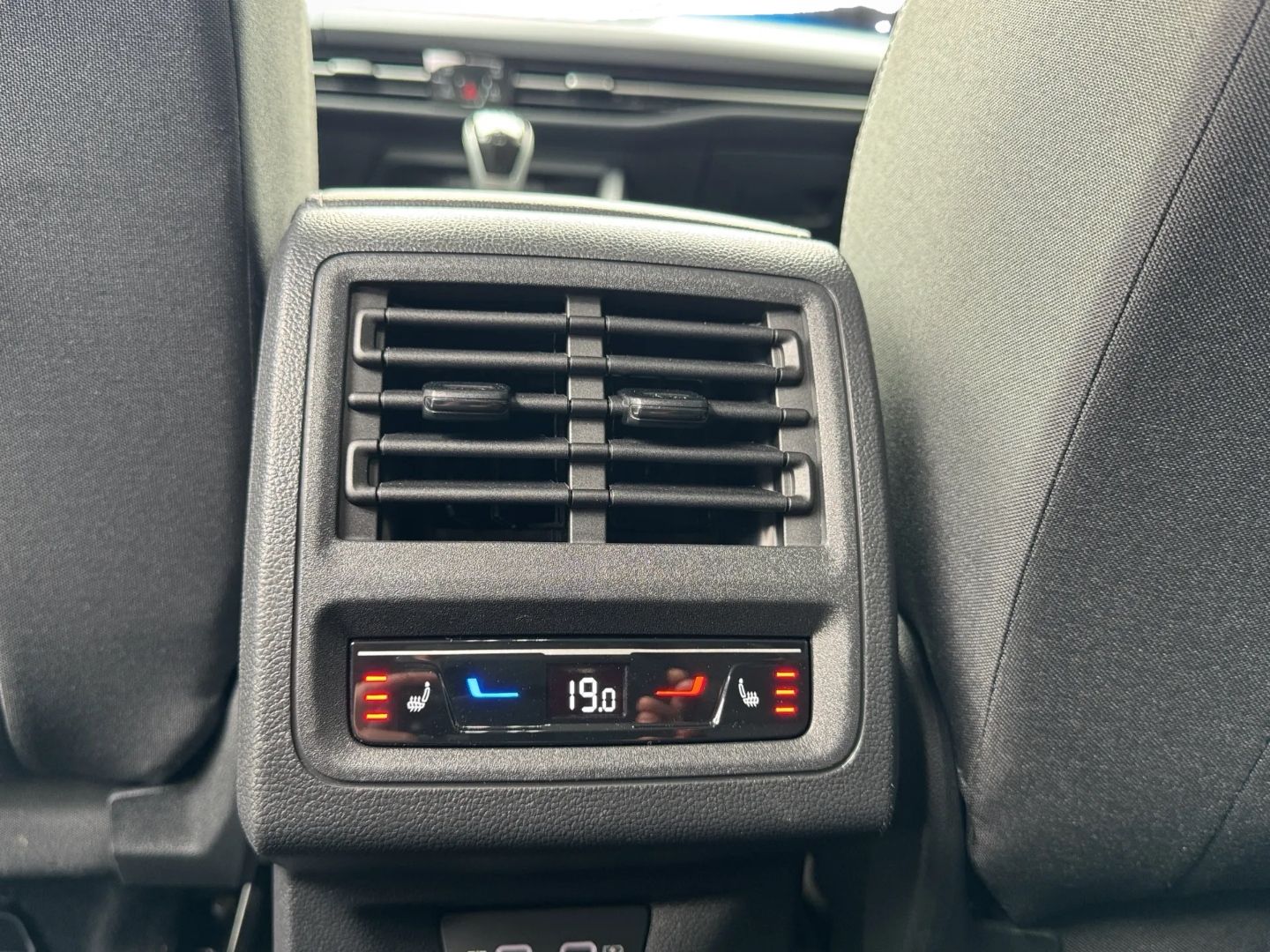 Golf VIII 1.5 TSI "ACTIVE" *LED+*NAVI*STDHZG*