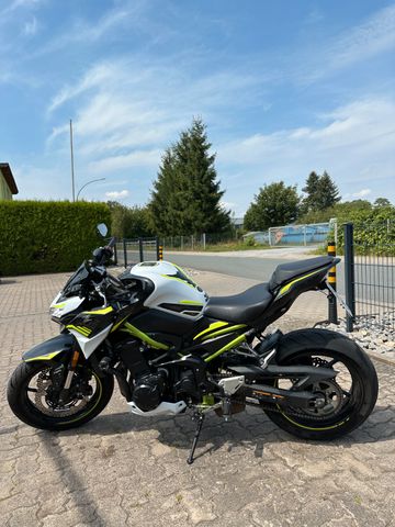 Kawasaki Z 900, TÜV NEU, Tiefergelegt, Bodis