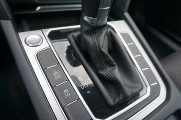 Volkswagen Passat Variant - 12