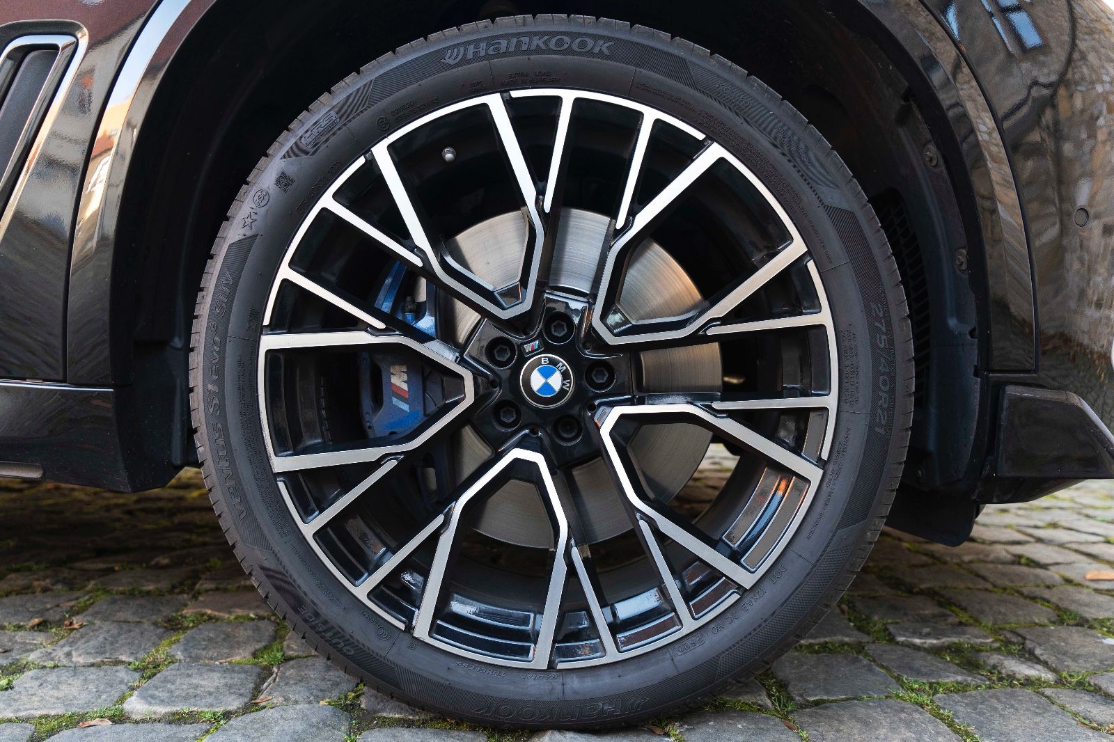 Fahrzeugabbildung BMW X5 xDrive40i M-SPORT HUD H&K 360° LASER ACC TOTW