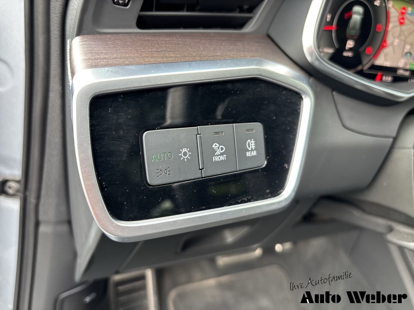 Audi A6 allroad 55TDI AHK HUD Pano Assist+HD-Matrix foto 21