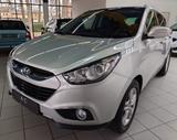 Hyundai ix35 Premium AWD,Automatik,Panorama,Leder,1.Hand - gebrauchte Hyundai ix35 aus dem Jahr 2011