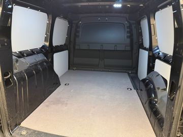 Volkswagen Caddy - 12