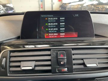 BMW 320 Touring 320 d xDrive *NAVI*TEMPOMAT*SZHZ*AHK
