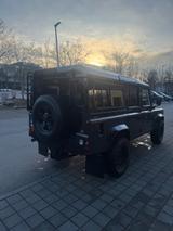 Land Rover Defender 110 Td4 Station Wagon SE RECARO Sitze - Land Rover Defender Gebrauchtwagen in München