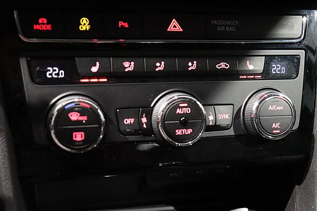 Leon ST 1.8 TSI 179 PS FR LED NAVI PDC KLIMA