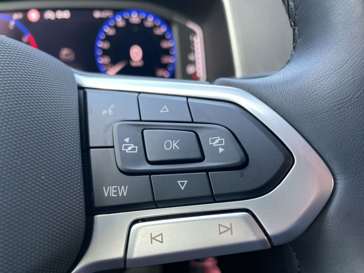 Volkswagen T-Roc - Bild 17