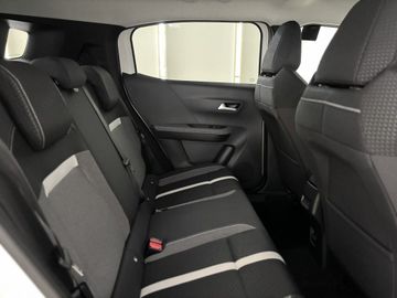 Fotografie des Opel Frontera 1.2 DI Hybrid 48V eDCT GS (1G)