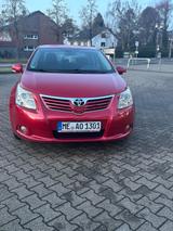 Toyota Avensis 2,0-l-D-4D Team Team - Toyota Avensis in Duisburg