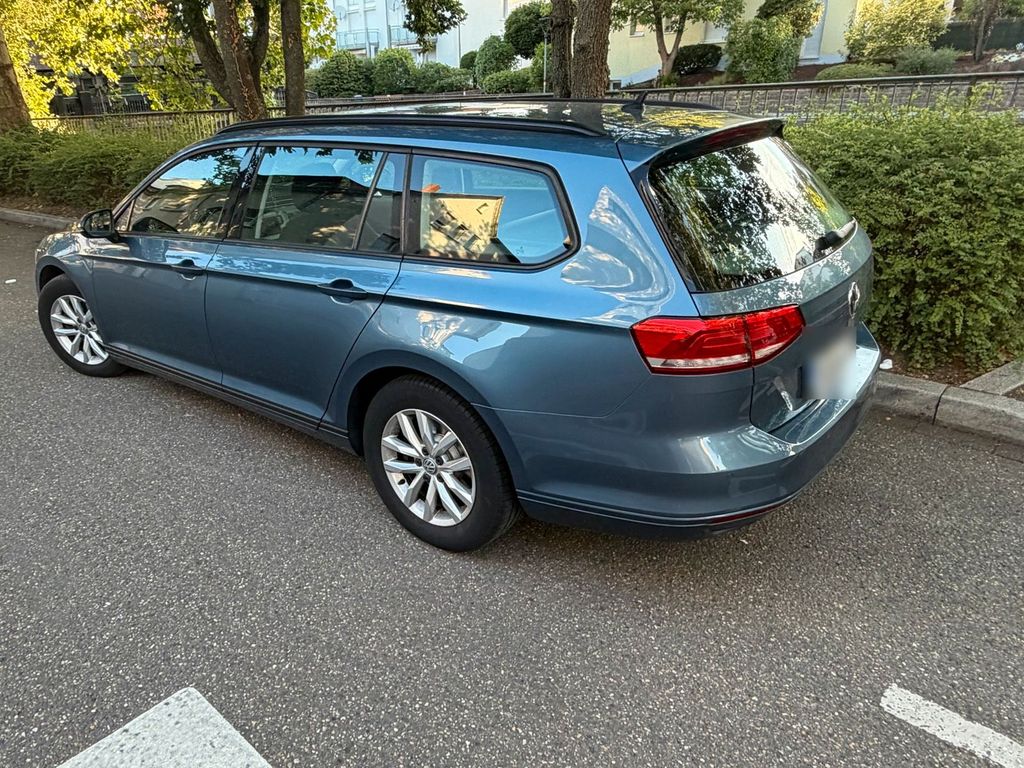 Image of Volkswagen Passat Variant