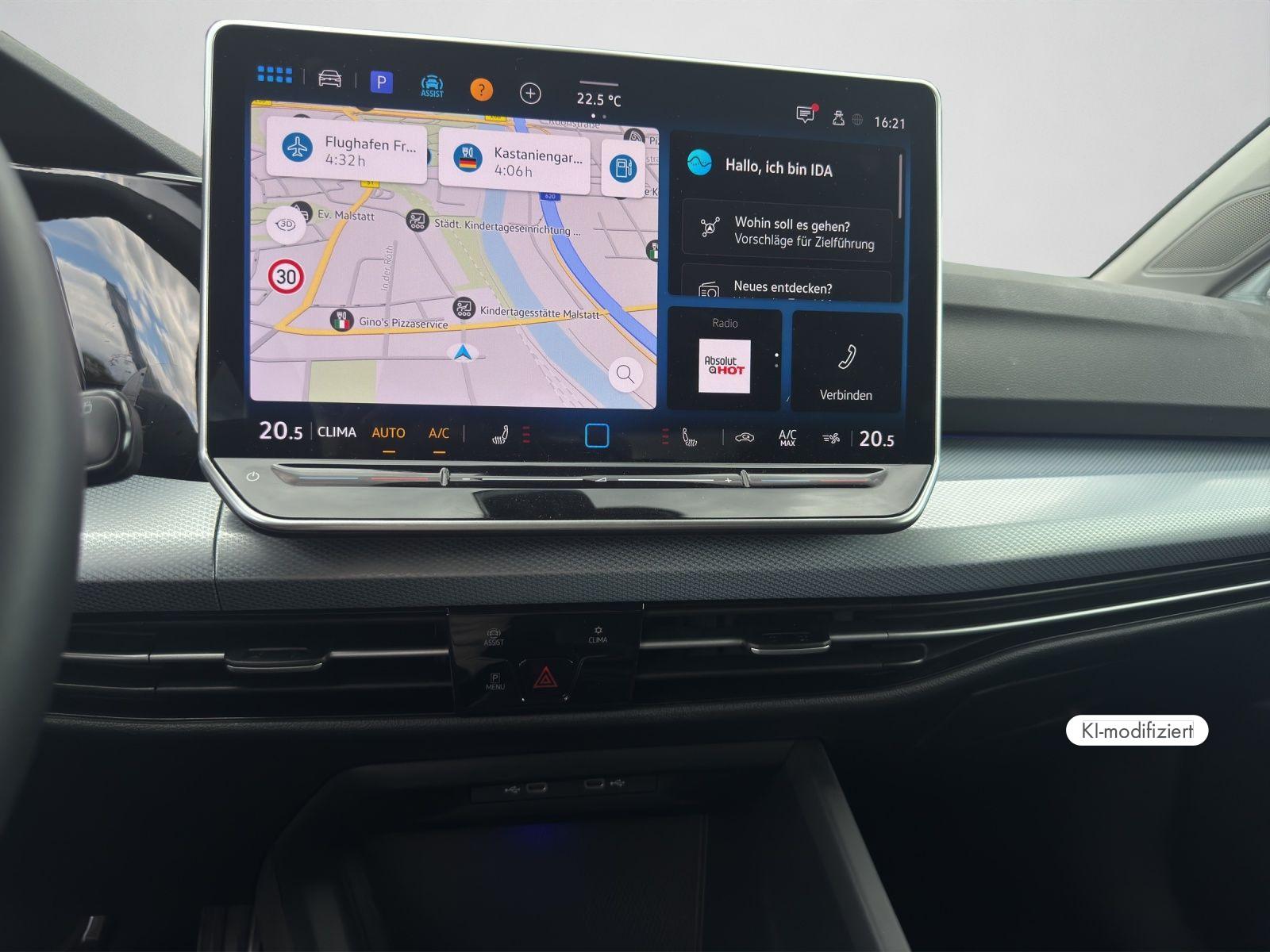 Volkswagen Golf VIII GOAL 1.5 eTSI DSG IQ.LIGHT NAVI AHK RE, миниатюра 12