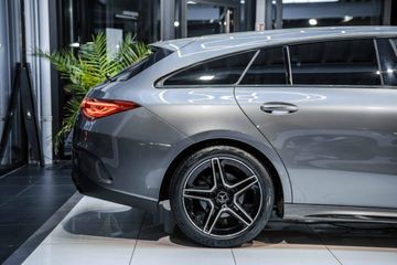 Mercedes CLA 180 Shooting Brake - 8