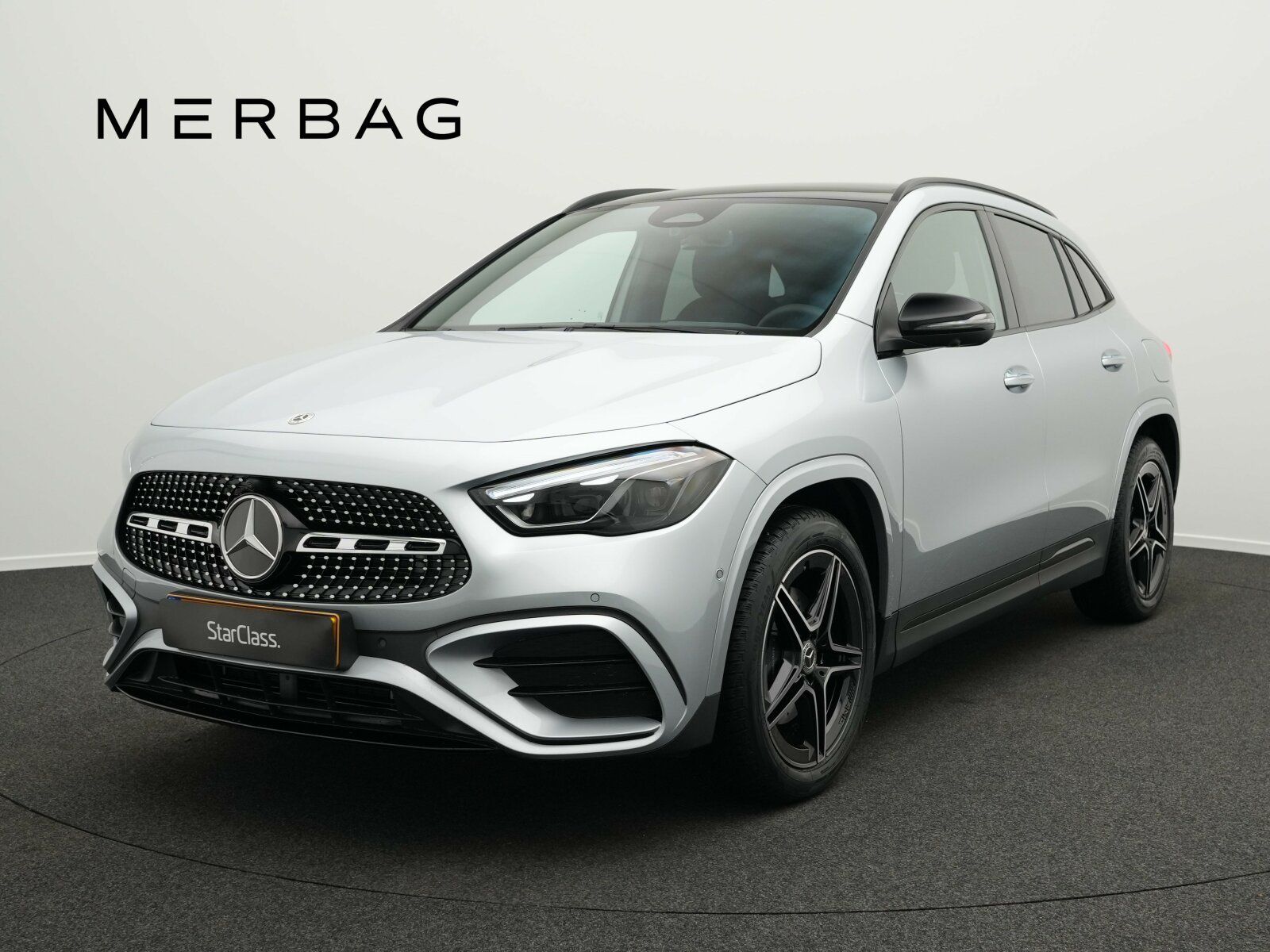 Mercedes-Benz GLA 180