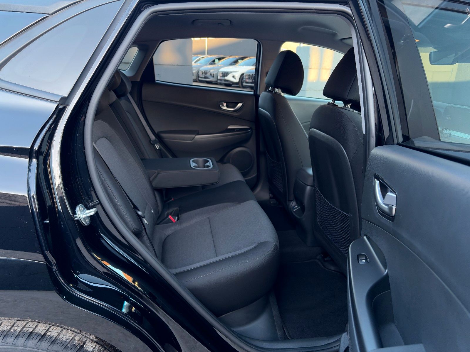 Fahrzeugabbildung Hyundai Kona Elektro TREND 2WD ACC CAM CarPlay LHZ SHZ