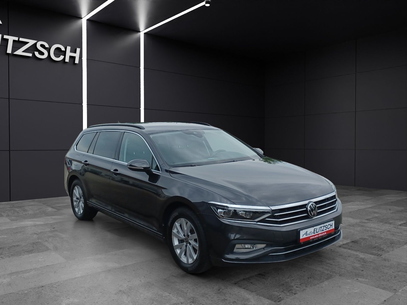 Fahrzeugabbildung Volkswagen Passat Variant TDI Business Matrix Navi ACC RFK