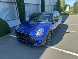 MINI Cooper D Clubman Cooper D Essential Trim Aut... - blaue MINI Cooper D Clubman