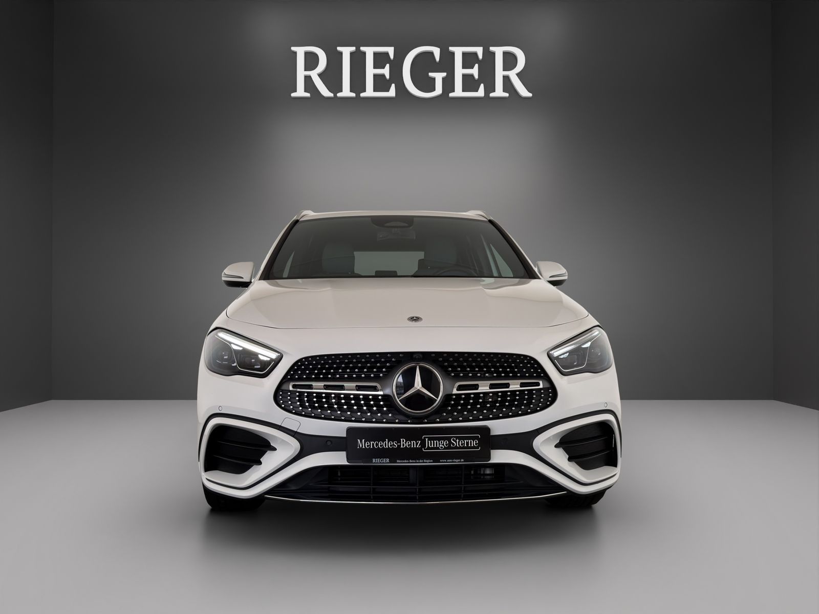 Mercedes-Benz GLA 200 AMG Line 2x *Premium*MB LED*19*WiPa+Kam foto 2