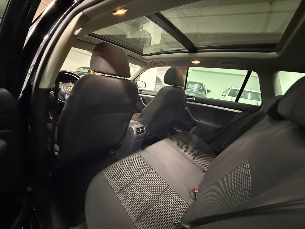 Volkswagen Golf VI Variant BM/ 1.H / 93t.KM/ PANO/ NAVI/ Volkswagen Golf VI Variant BM/ 1.H / 93t.KM/ PANO/ NAVI/