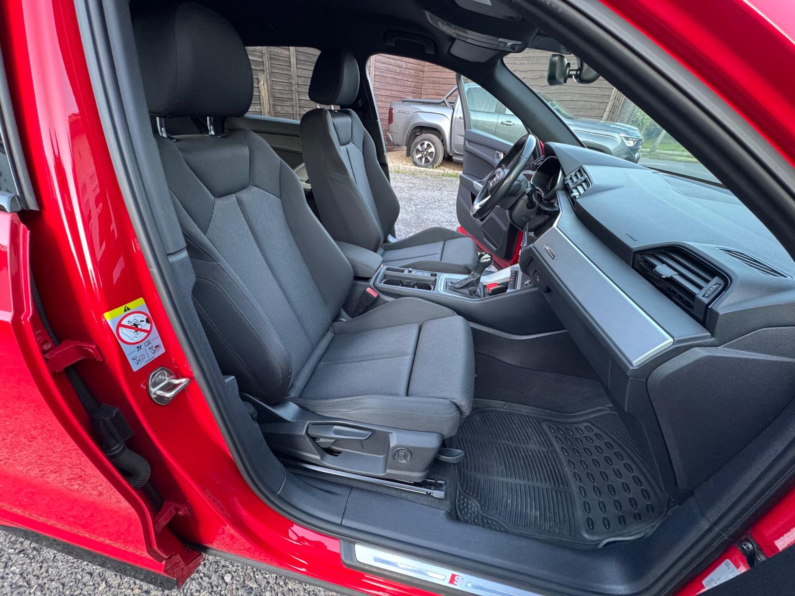 Audi Q3 35 TFSI S-line S-Tronic LED/Virtuell/SideAss, миниатюра 14
