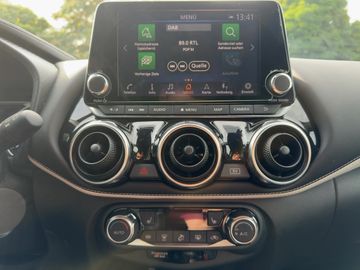 Nissan Juke 1.6 HYBRID PREMIERE EDITION 143PS AUTOMATIK