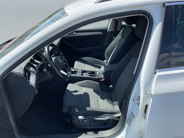 Passat Variant 2.0 TDI Business DSG STAND LED