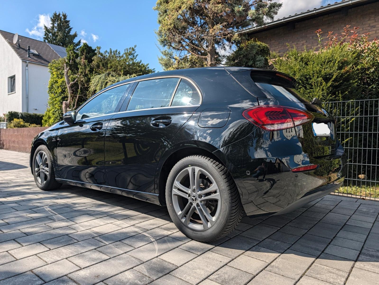 Mercedes-Benz A-Class d MBUX Sparsamer Langstrecken-Profi, миниатюра 2