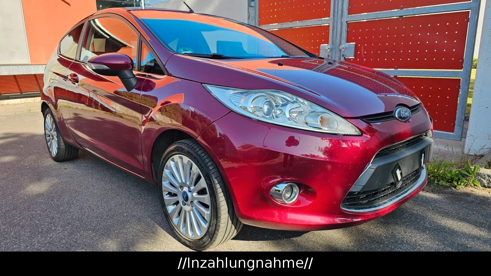 Ford Fiesta Titanium/Navi/Kamera/8 Fach/