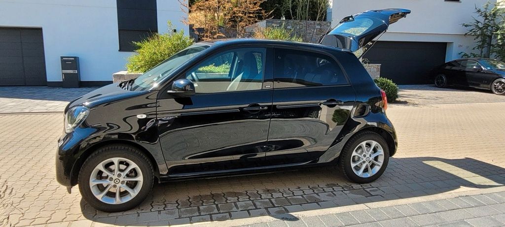 Image of Smart ForFour