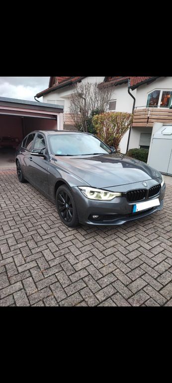 Image of BMW 320