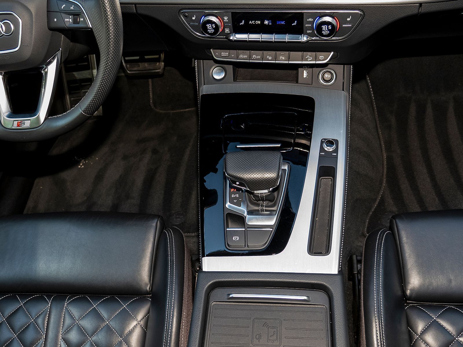 Audi Q5 45 TFSI quattro S line Pano Kamera AHK 19'' foto 15