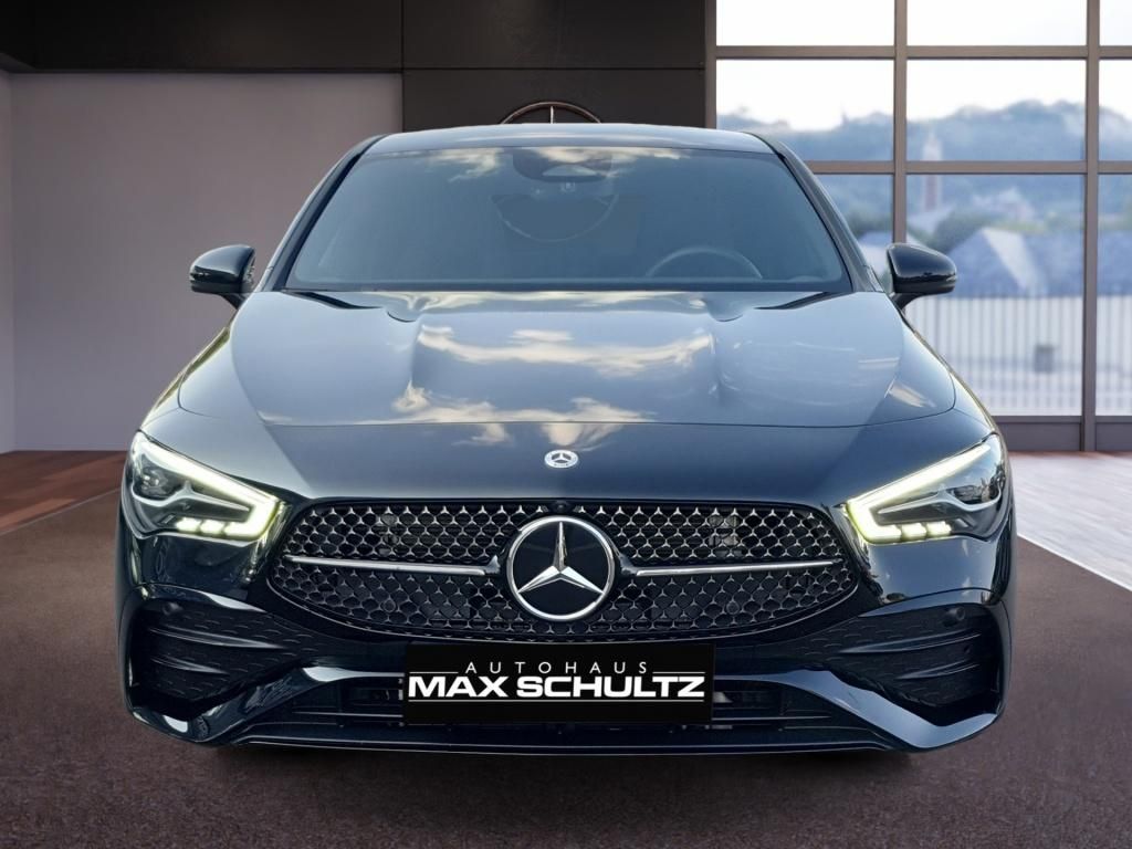 Fahrzeugabbildung Mercedes-Benz CLA 180 SB AMG*AHK*Distronic*LED*el. Heckklappe*