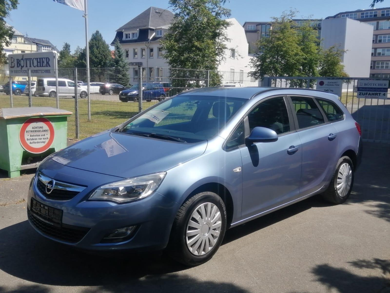 Opel Astra J Sports Tourer Edition