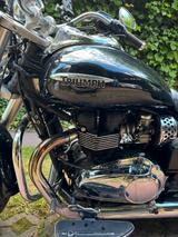 Triumph America TOP Zustand - Offers