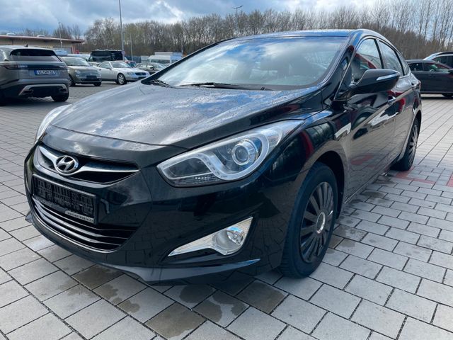 Fahrzeugabbildung Hyundai i40 Comfort(Tüv&Insp.neu)