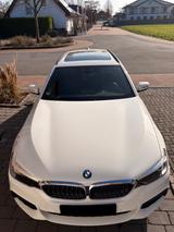 BMW 520d MSport*Voll-Service*Pano*CarPlay - BMW 520 in Duisburg