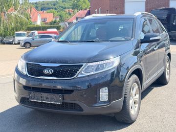 KIA Sorento - 4