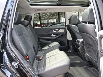 Mercedes GLS 450 - 11