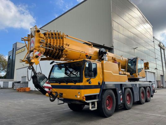 Liebherr LTM 1090-4.2