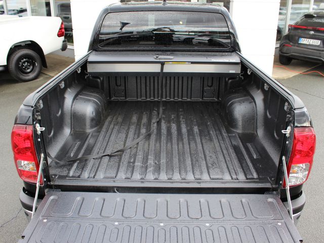 Hilux 2.4 Comfort AHK*Rollo*Navi