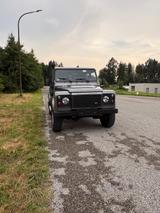 Land Rover Defender 110 Td4 Station Wagon Experience, TÜV  - Land Rover Defender