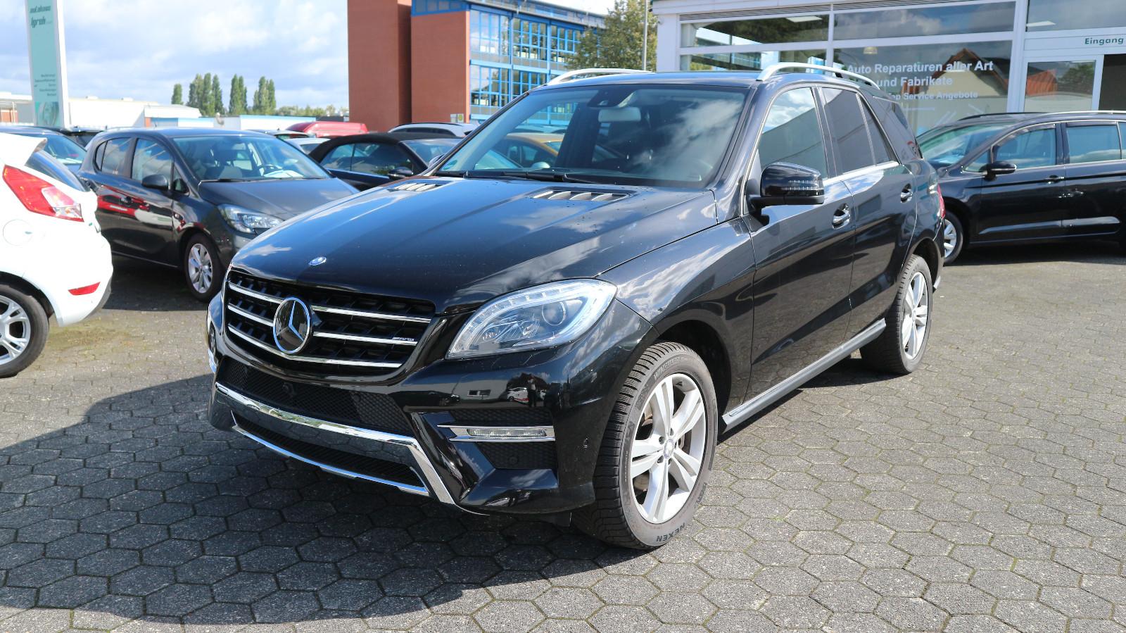 Mercedes-Benz ML 350 CDI BlueTec 4Matic AHK/Leder/NAVI/Xenon..