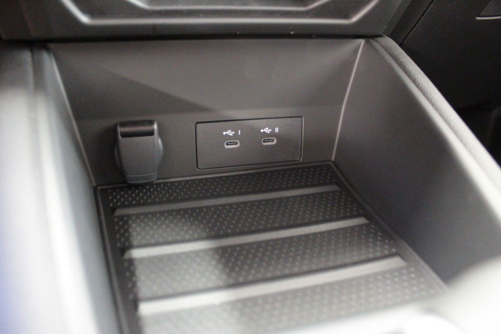 Fahrzeugabbildung Renault Symbioz E-Tech Full Hybrid 145 Techno *Winterp.*