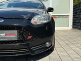 Ford Focus Turnier 2.0 ST/8Fach/Kam./Recaro/Volleder - Ford Focus Gebrauchtwagen