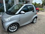 Smart ForTwo fortwo cabrio Micro Hybrid Drive 52kW - gebrauchte Smart ForTwo aus dem Jahr 2014