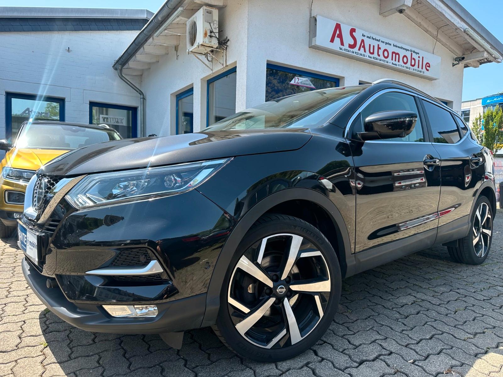 Nissan Qashqai 1.3 DIG-T+NAVI+T. LEDER+PANORAMA+LED
